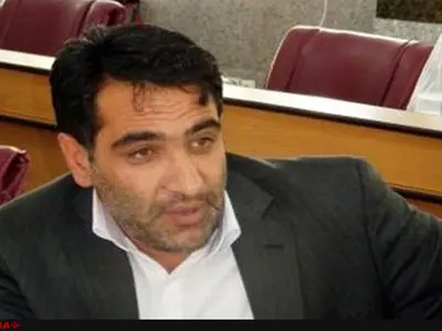 انتقاد عضو شورای‌شهر میاندوآب از انتخاب گزینه درون‌ شورا به‌عنوان شهردار 