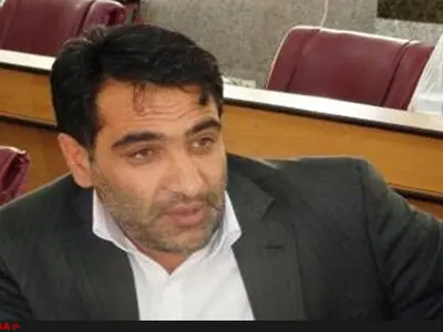 انتقاد عضو شورای‌شهر میاندوآب از انتخاب گزینه درون‌ شورا به‌عنوان شهردار 