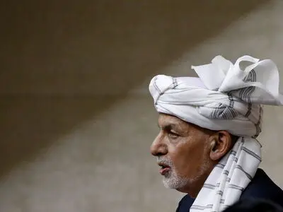 برادر اشرف غنی با طالبان پیمان بست
