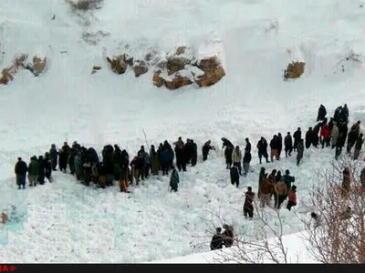 مرگ یک کولبر در ارتفاعات پیرانشهر بر اثر گرفتار شدن در بهمن