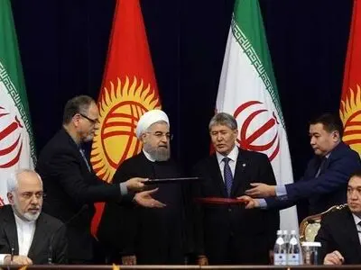 ایران وقرغیزیا توقعان 5 وثائق للتعاون الثنائی