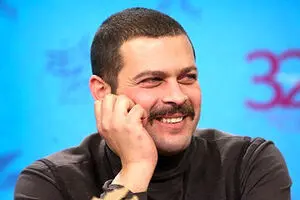 حمله روزنامه اصولگرا به پژمان بازغی بخاطر نخواندن سرود ملی
