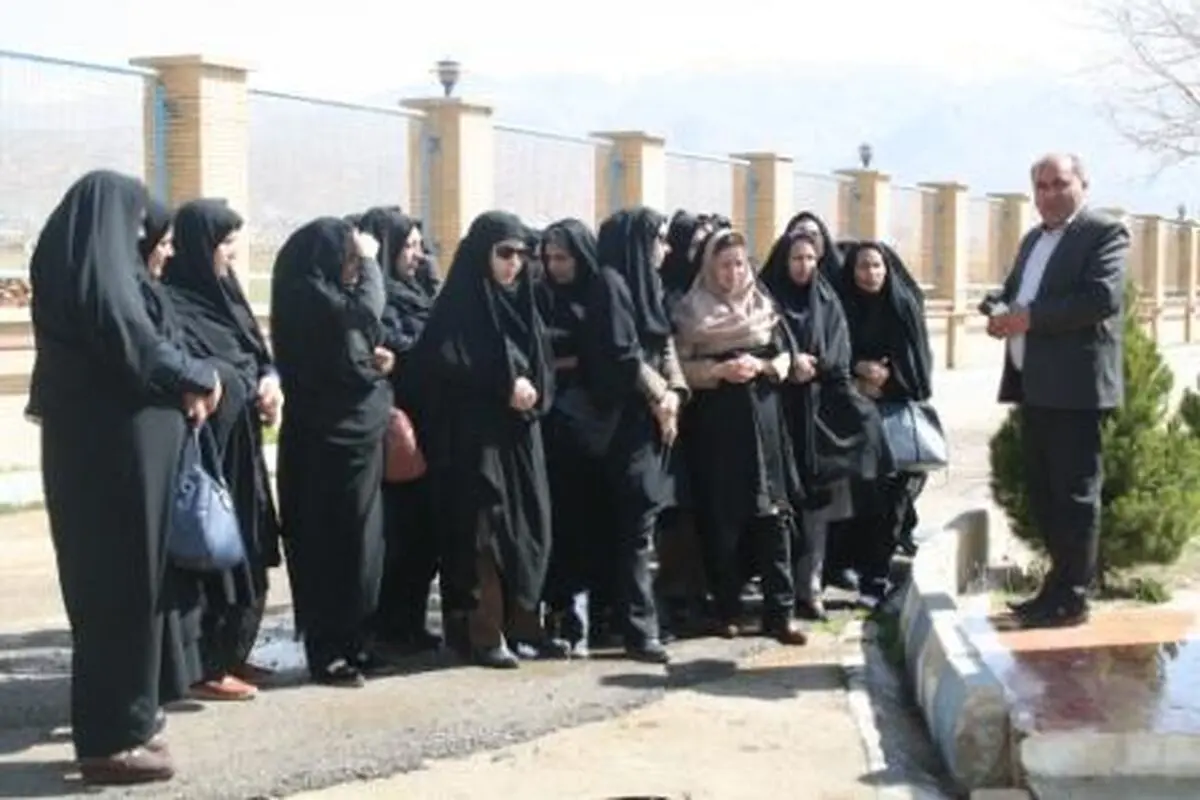 انتشار بوی نامطبوع فاضلاب در بخشی از شهر یاسوج/ رفع بوی نامطبوع 12 روز زمان می‌برد
