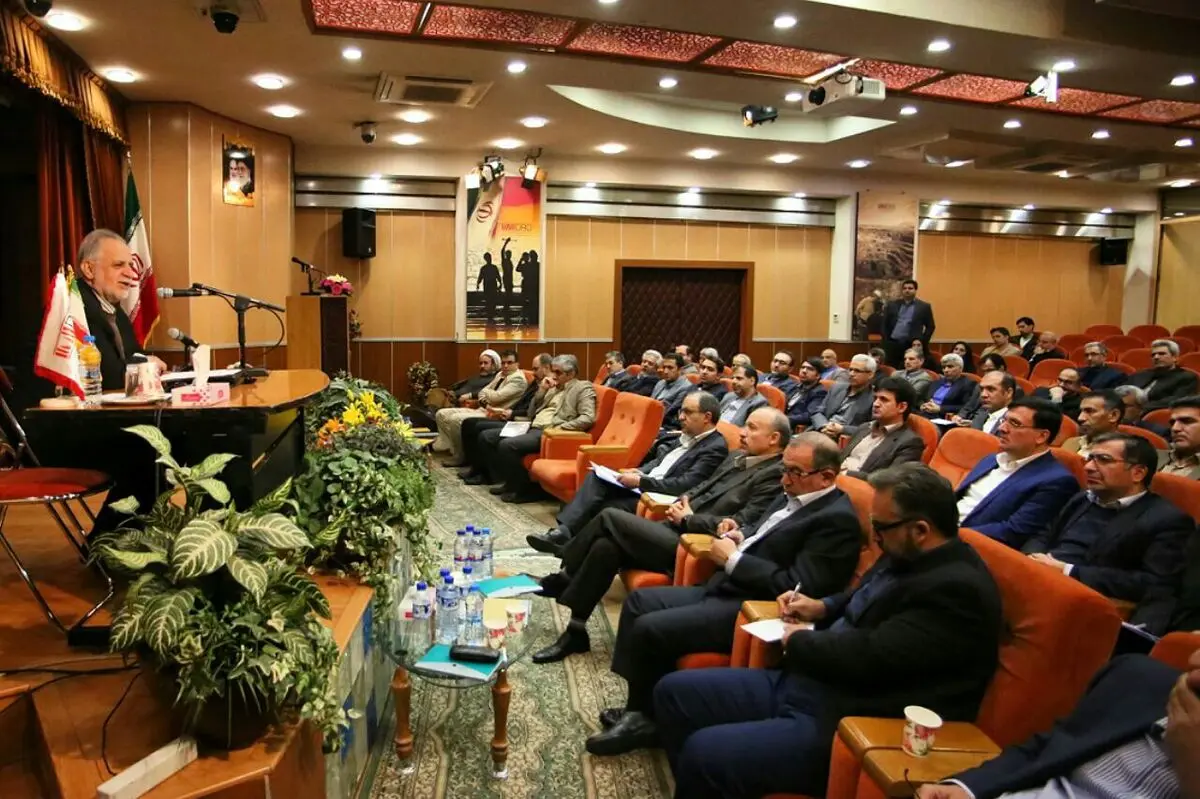نخستین گردهمایی مدیران ایمیدرو در سال 96 برگزار می شود
