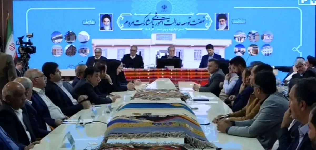 مشاهده حضور بچه‌ها و مردم در ساخت مدرسه قلباً انسان را خوشحال می‌کند