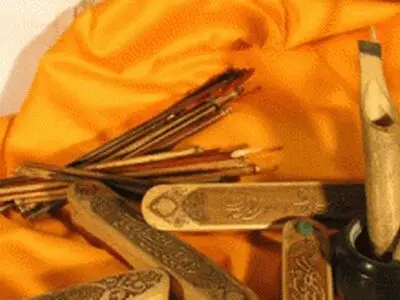 خوشنویسان کیش به رقابت می پردازند