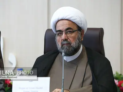 آمریکا همواره مشغول تحریم علمی و اقتصادی ملت‌هاست/ می‌خواهند ایران را تحت فشار قرار دهند/ آمریکا، حقیقت اسلام را می‌دانست؛ خود را به زحمت نمی‌انداخت/ باید مراقب اشاعه خرافات در فضای مجازی بود