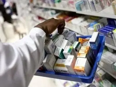 مراکز و مناطق بهداشت آذربایجان غربی دائر است/خدمات بهداشتی بدون وقفه ارائه می شود