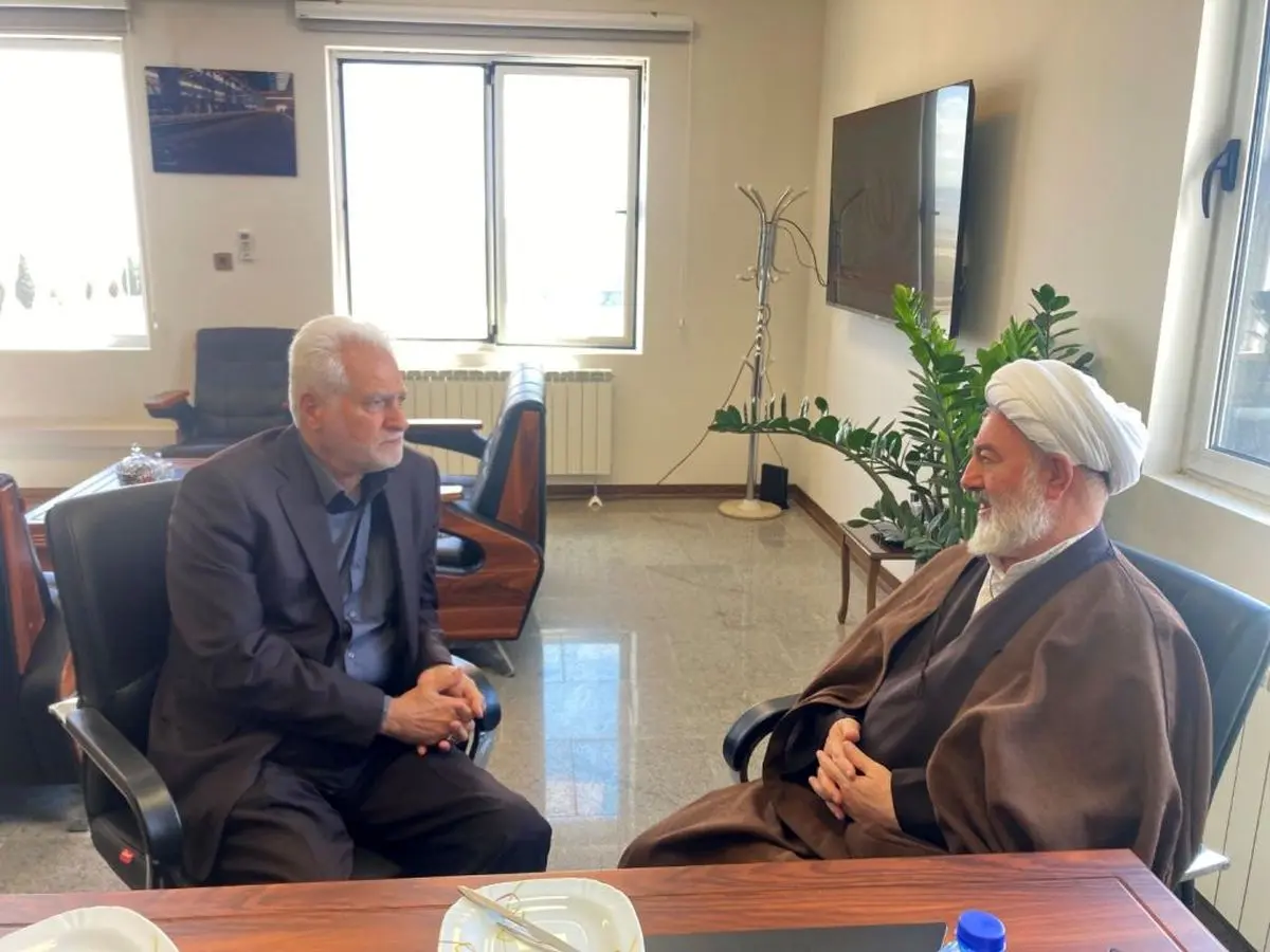 گزارش دیدار امام جمعه محترم شهرستان شاهرود با مدیرعامل شرکت فولاد شاهرود