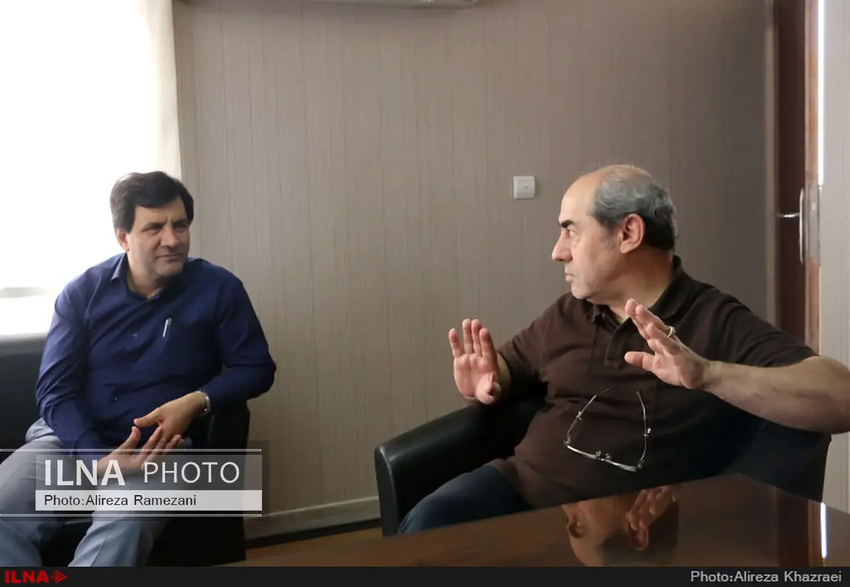 کسانی با سانسور موافقند که سینما فسادشان را برملا می‌کند