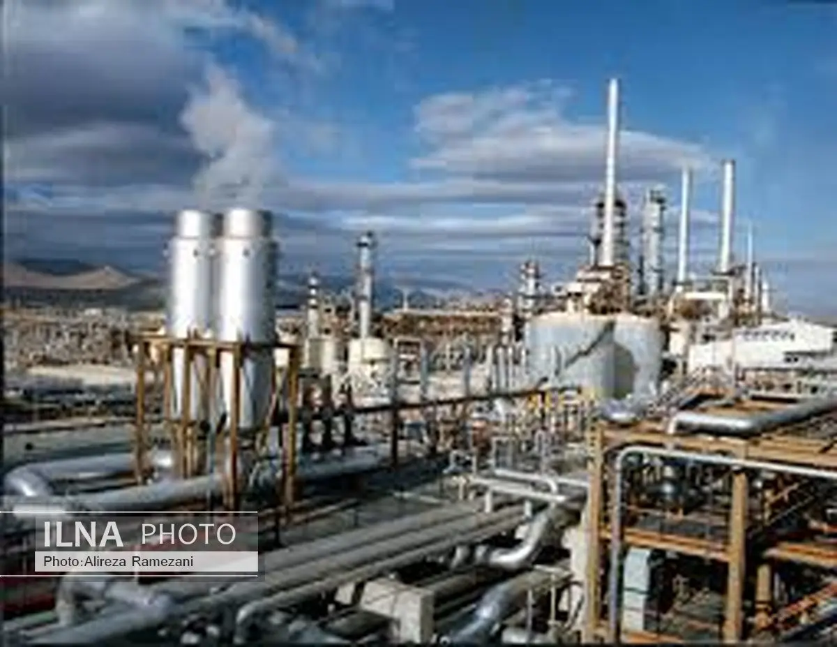 
استقبال سرمایه گذاران ژاپنی و ایتالیایی برای مشارکت در پتروشیمی جم