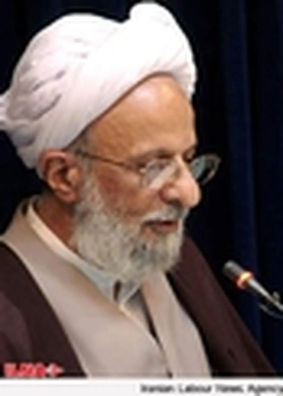 بزرگترین کمبود جامعه ما مسائل اخلاقی است