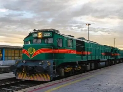 قطارهای فوق‌العاده و ایستگاه‌های مجهز در خدمت زائران