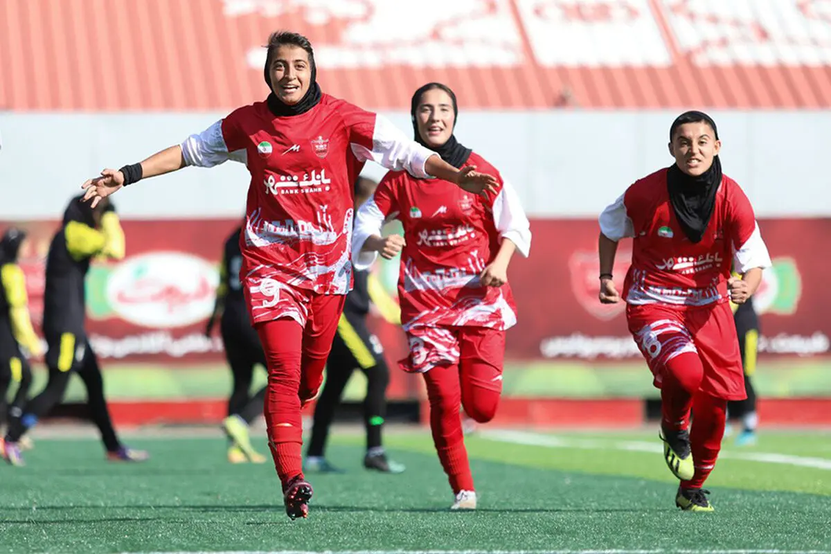 پرسپولیس قهرمان لیگ دسته اول فوتبال زنان شد