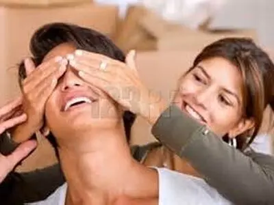 شوخ‌طبعی را وارد رابطه زناشویی‌تان کنید 