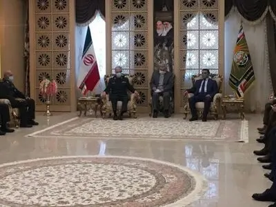 اللواء باقری: التعاون الدفاعی بین طهران وبغداد یعزز أمن العراق