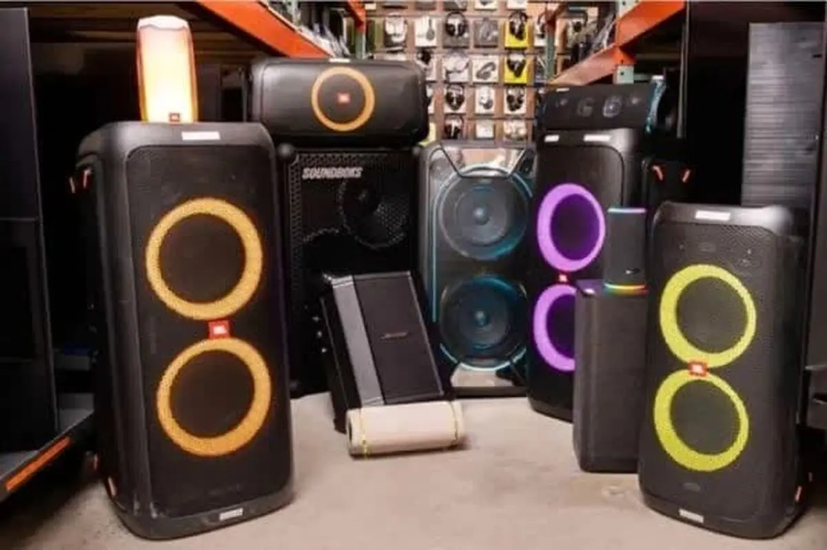 کشف محموله 100 میلیاردی اسپیکر قاچاق در هرمزگان  
