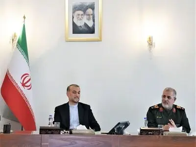 نشست هم‌اندیشی امیرعبداللهیان و مدیران ارشد امور خارجه با سردار پاکپور