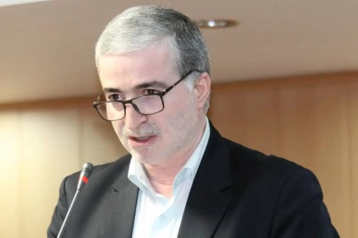 قیمت‌گذاری کالا‌ها در شرایط جنگ متفاوت است/ واردات مواد پتروشیمی برای تامین مواد اولیه