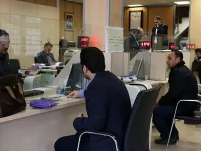 فعالیت ۵۰ درصدی بانک‌های تهران برای فردا و پس فردا