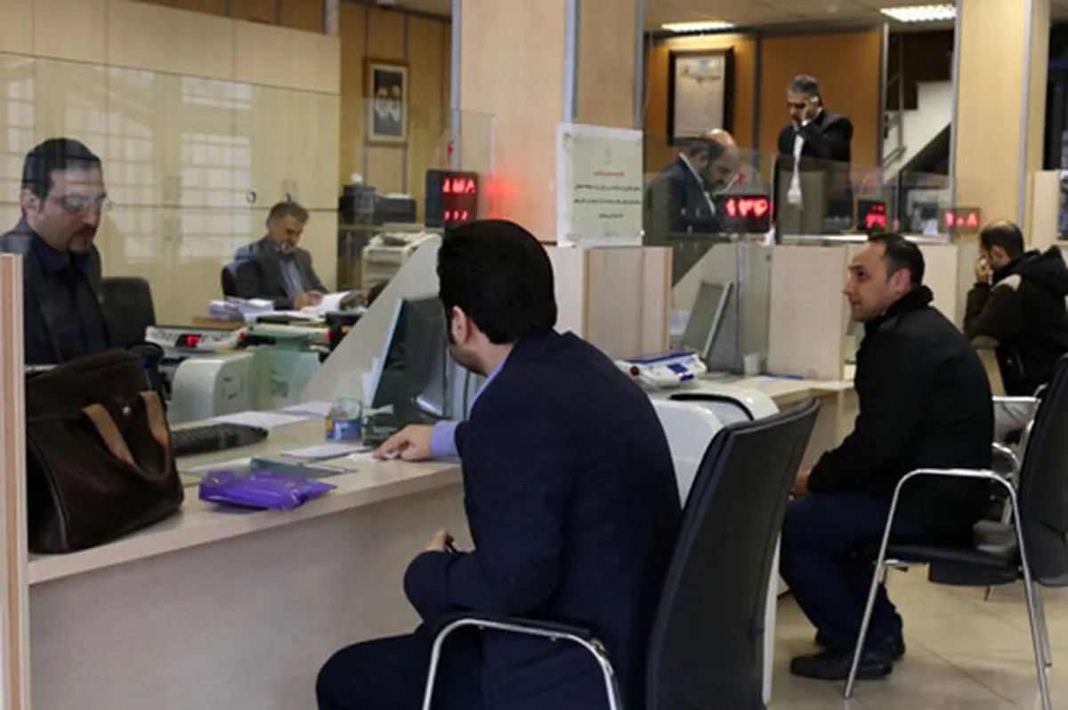 فعالیت ۵۰ درصدی بانکهای تهران برای فردا و پس فردا