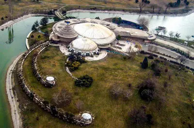 مالکیت کاخ مروارید تا دو ماه دیگر تعیین تکلیف می شود/ تا زمانی که اثر متعلق به وزارت میراث فرهنگی نباشد نمی‌‌توان امید به مرمت آن داشت