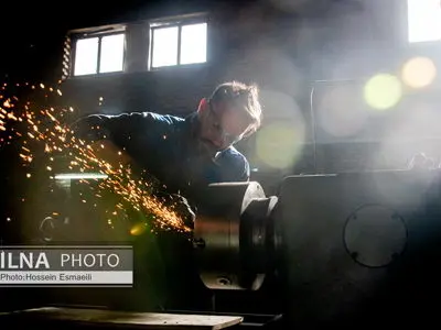 بازرس کار با  ۱۵ میلیون تومان حقوق چگونه ضامن اجرای قانون باشد؟ 