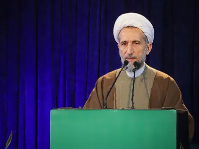 باید از از اقتصاد غربی به سمت اقتصاد اسلامی برویم