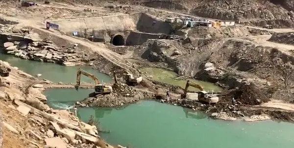 سدهای ده پهلوان و چولهول برای تامین آب شرب دلفان و پلدختر است