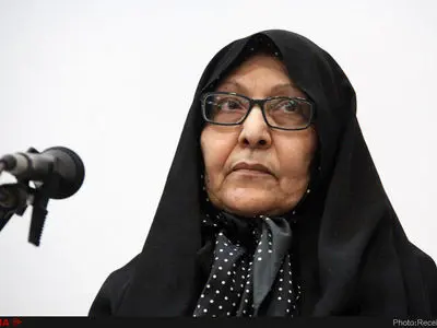 اگر روزی به تساوی  برسیم؛ آن زمان می‌توانیم مهریه را حذف کنیم/ مطالبات زنان در مجلس جایگاهی ندارد/ اغلب مردان اهل هبه و بخشش به همسرانشان نیستند