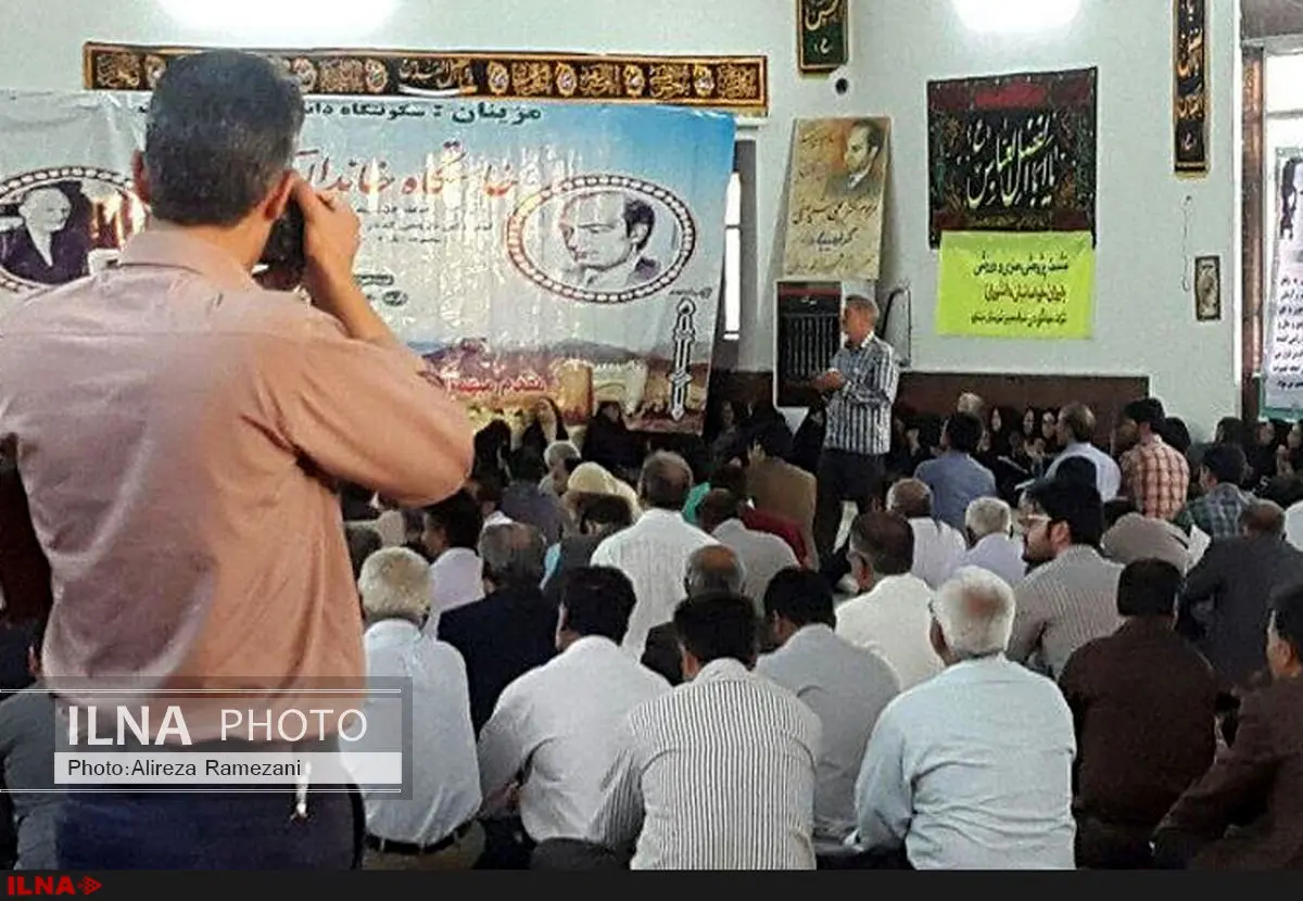 مراسم بزرگداشت دکتر علی شریعتی برگزار شد