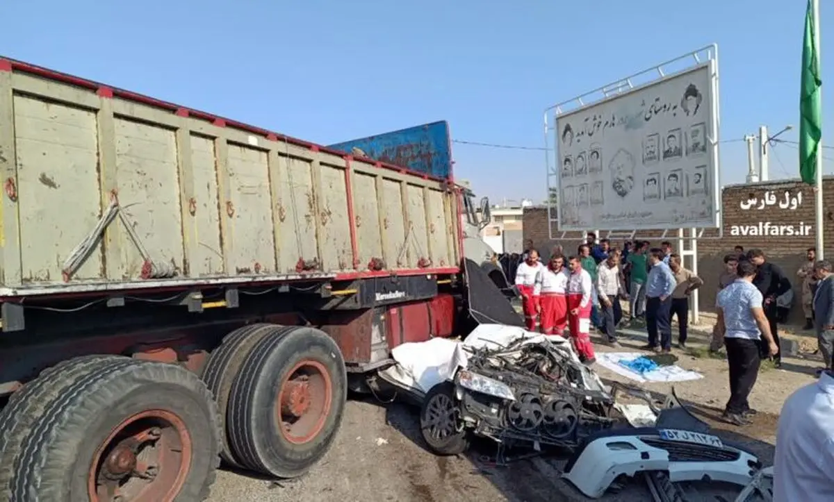 مرگ دلخراش ۵ کارمند دانشگاه علوم پزشکی فسا در تصادف جادهای