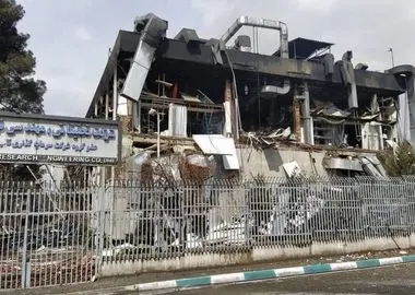 حملات به زیرساخت‌های دارویی و حوزه سلامت ایران را متوقف کنید
