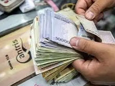 افزایش ۴۰ درصدی دستمزد پاسخگوی تورم واقعی نیست / مجلس پیگیر اجرای کامل ماده ۴۱ قانون کار است