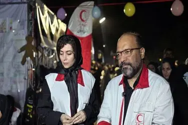 آیین چهلمین روز شهادت دانش‌آموزان حادثه دبستان شجره طیبه در گلزار شهدای میناب +فیلم