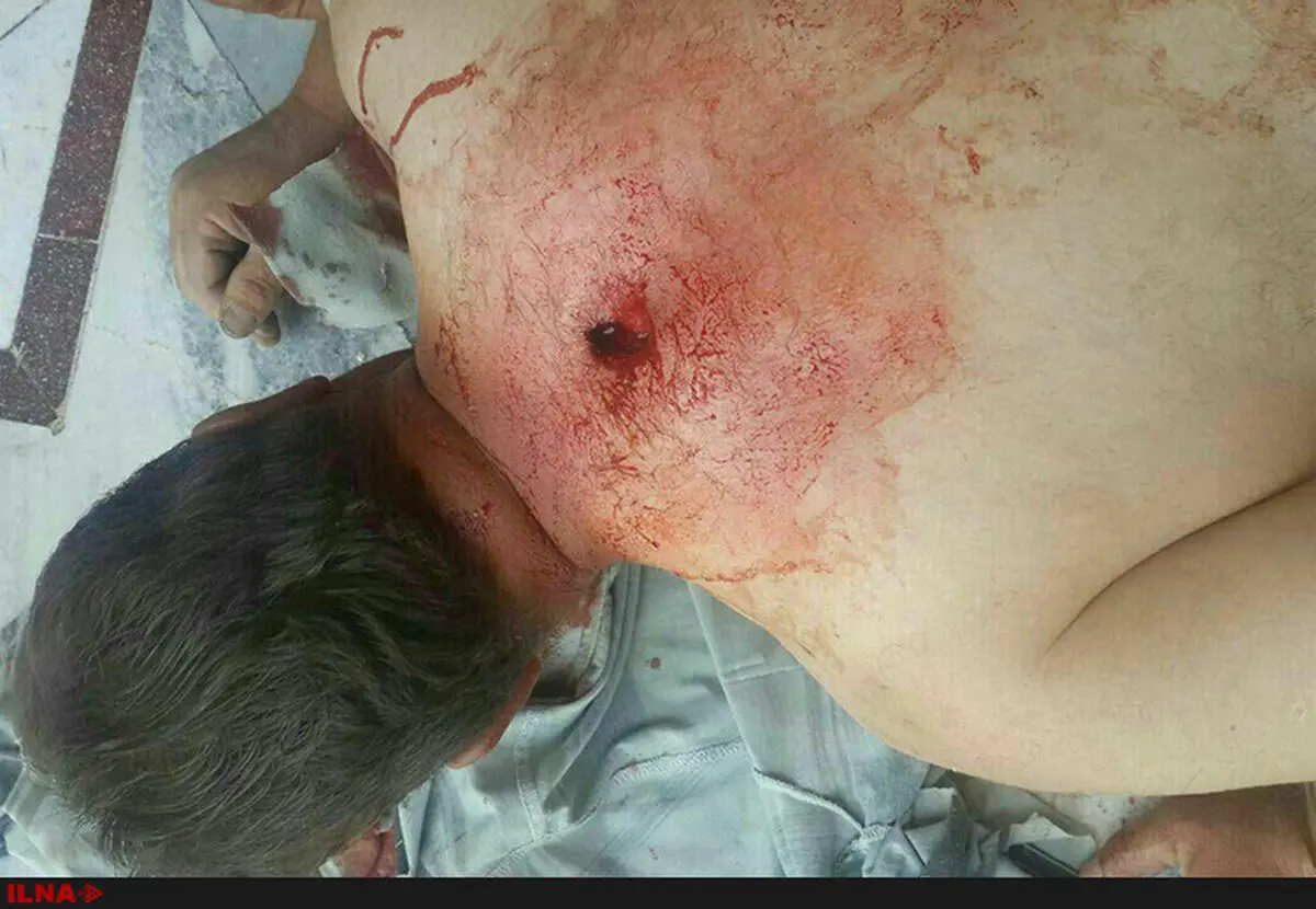 قتیلان و10 جرحى بنیران أربعة مسلحین داخل مجلس الشورى بطهران