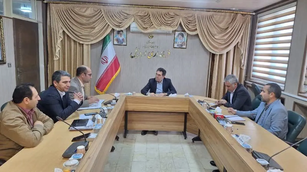 پیگیر تامین زمین برای شهرک صنعتی و آبزیان در  اردبیل هستیم