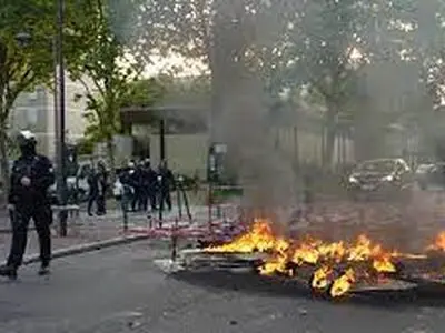 دستگیری ۳۲۲ تن در فرانسه در پی ناآرامی‌های شب گذشته