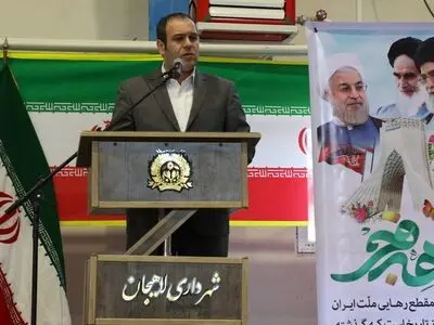 مردم لاهیجان شایسته بهترین‌ها هستند/ بودجه97 شهرداری را با افزایش77 درصدی تقدیم شورا کردیم