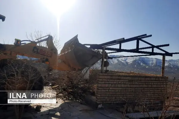 تخریب ۲۴ بنای غیرمجاز در اراضی کشاورزی قزوین