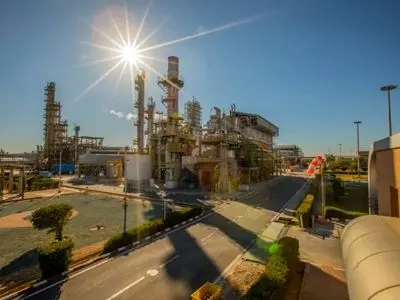 عبور «شفن» از بودجه درآمدی در ۱۱ ماهه ۱۴۰۴/ درآمد عملیاتی پتروشیمی فن‌آوران ۳۵ درصد رشد کرد