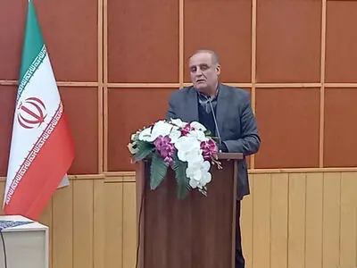 در اتاق وزرا ما را بیرون کردند / با قرارداد یک‌ماهه چگونه به خانواده امید بدهیم؟