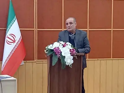 در اتاق وزرا ما را بیرون کردند / با قرارداد یک‌ماهه چگونه به خانواده امید بدهیم؟