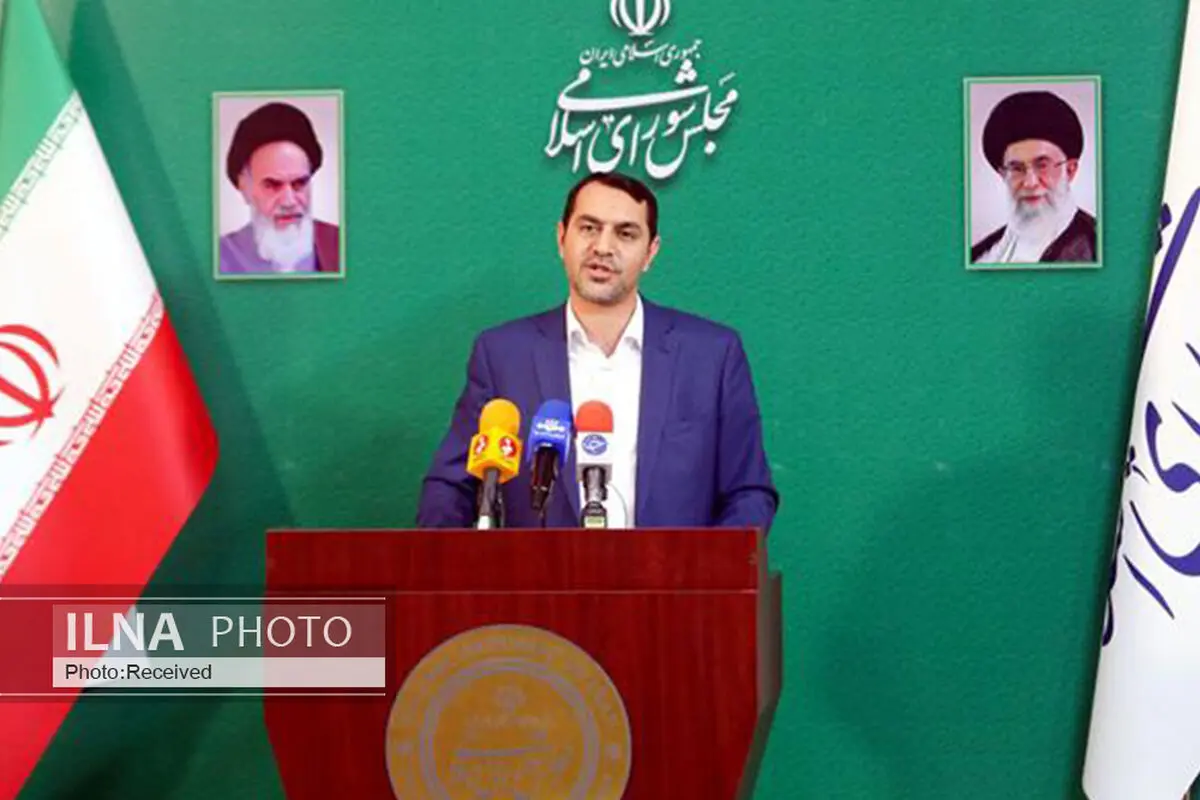 پیشنهاد واگذاری ۱۲۰ هزار میلیارد سهام به سازمان تامین اجتماعی/ ارسال برنامه حذف ارز ترجیحی از سوی دولت 