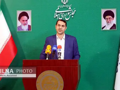 بودجه سال آینده دو زمانه بسته شد/ افزایش ۴ برابری حقوق سربازان در سال آینده/ پیش‌بینی ۲۷ هزار میلیارد تومان برای تولید نهاده و واکسن دامی/ پیش بینی دو هزار و ۵۴۶ میلیارد تومان برای طرح‌های آب و فاضلاب و راه‌های روستایی