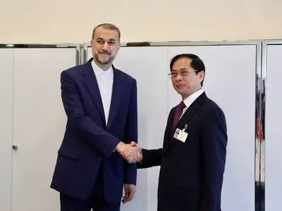 عبداللهیان: ایران على استعداد لاستضافة اجتماع لجنة اقتصادیة مشترکة مع فیتنام
