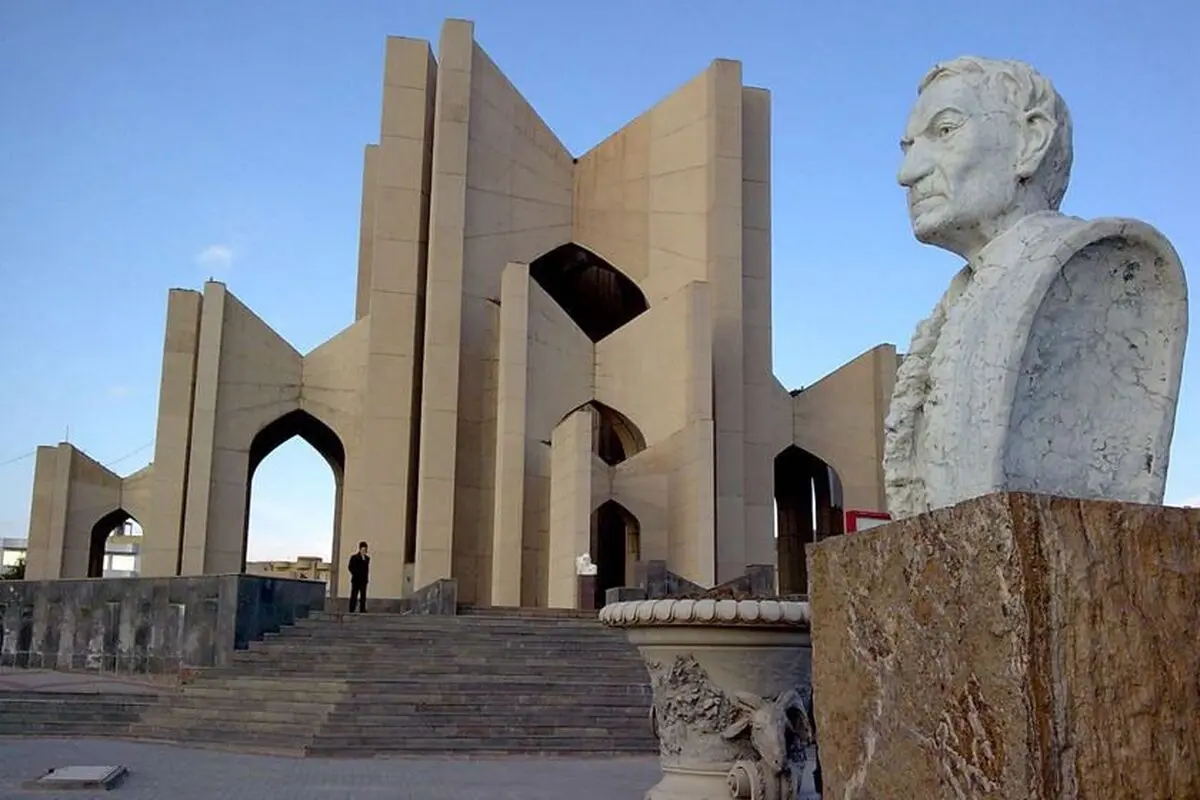 مزار استاد شهریار 27 و 28 شهریور ماه گلباران می شود