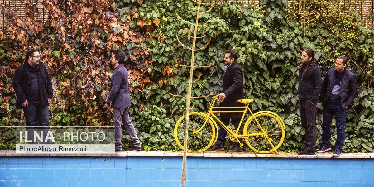 اولین آلبوم دال؛ یک ماه در صدر پرفروشهای موسیقی