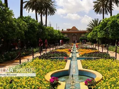 زخم‌های کرونا بر تن نحیف گردشگری فارس/بیکاری بسیاری از راهنمایان گردشگری در فصل بهار‌ نارنج‌های شیراز/ فخری : منتظر دوران پسا کرونا هستیم 
