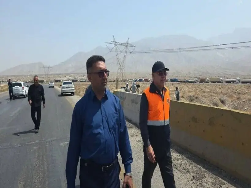 محور‌های مواصلاتی، پل‌ها و خطوط ریلی در کمتر از ۲۴ بازسازی یا جایگزین شدند/ جنایات جنگی دشمن پیگیری خواهد شد